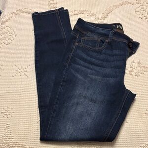 Women's Dark Blue Jeans